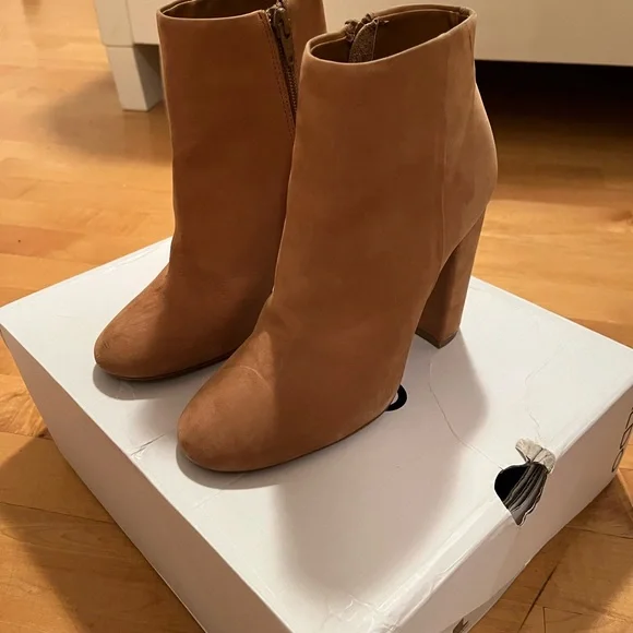 Aldo - Ransome - Picture 2 of 5